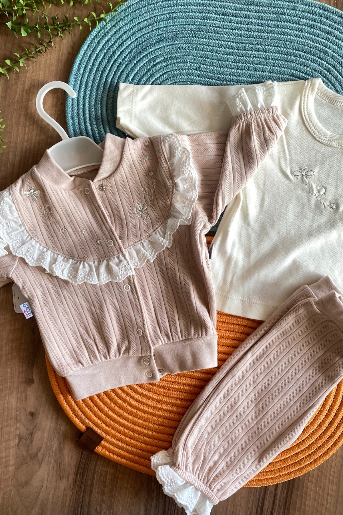 Dantel Detay 3'lü Kız Takım 