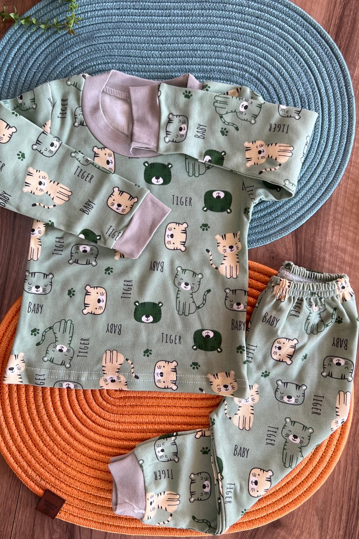 Kaplan Desen Pijama Takım