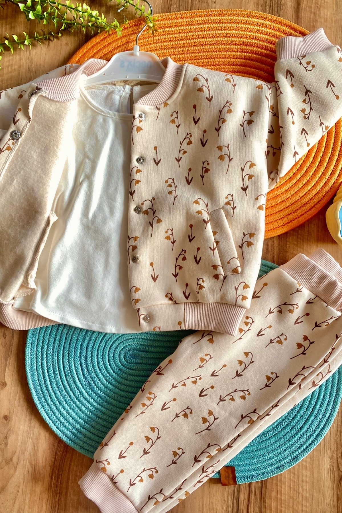 Ceketli 3'lü Kız Takım