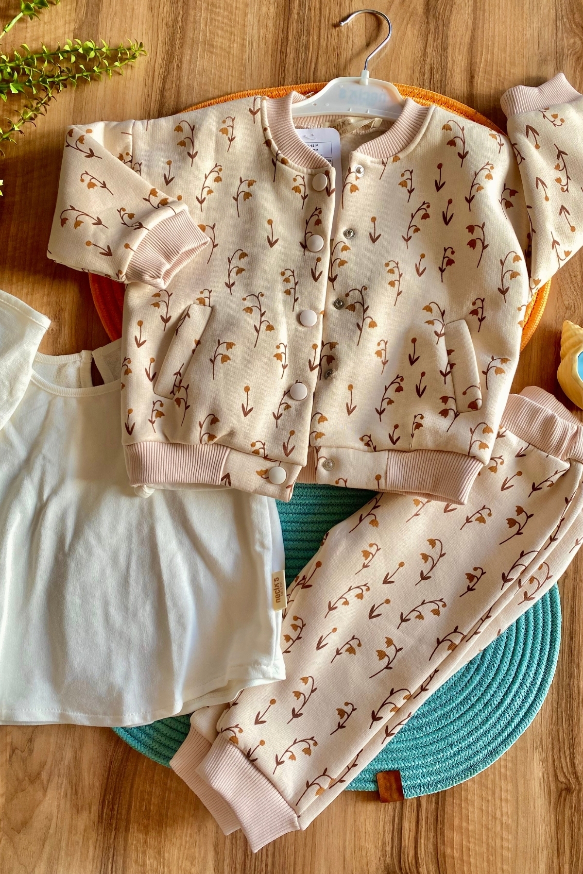 Ceketli 3'lü Kız Takım