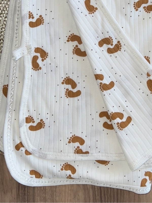 Ayak İzi Desen Penye Battaniye