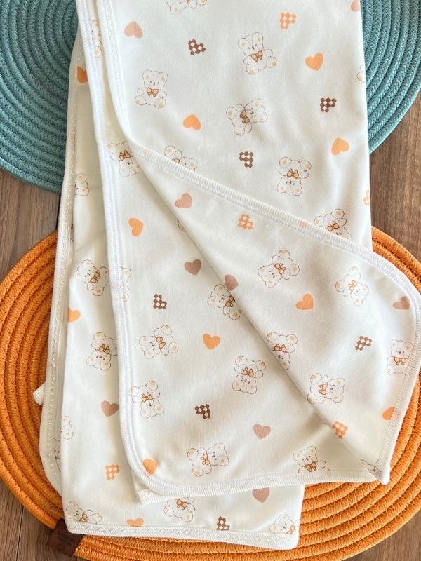 Kalpli Ayıcık Desen Penye Battaniye