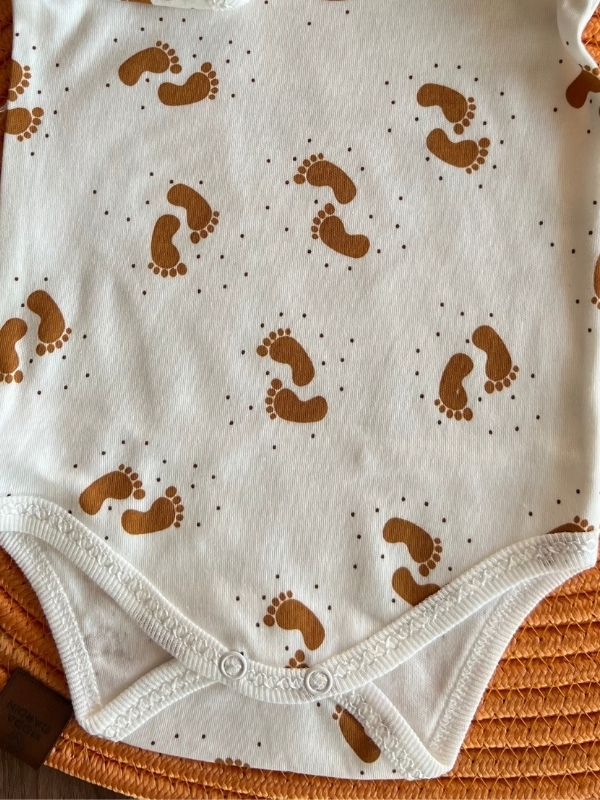 Ayak İzi Desen Uzun Kol Çıtçıtlı Zıbın